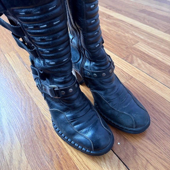 New Rock Black Leather Women's Boots with Metal Heels Size 8 - Picture 2 of 11